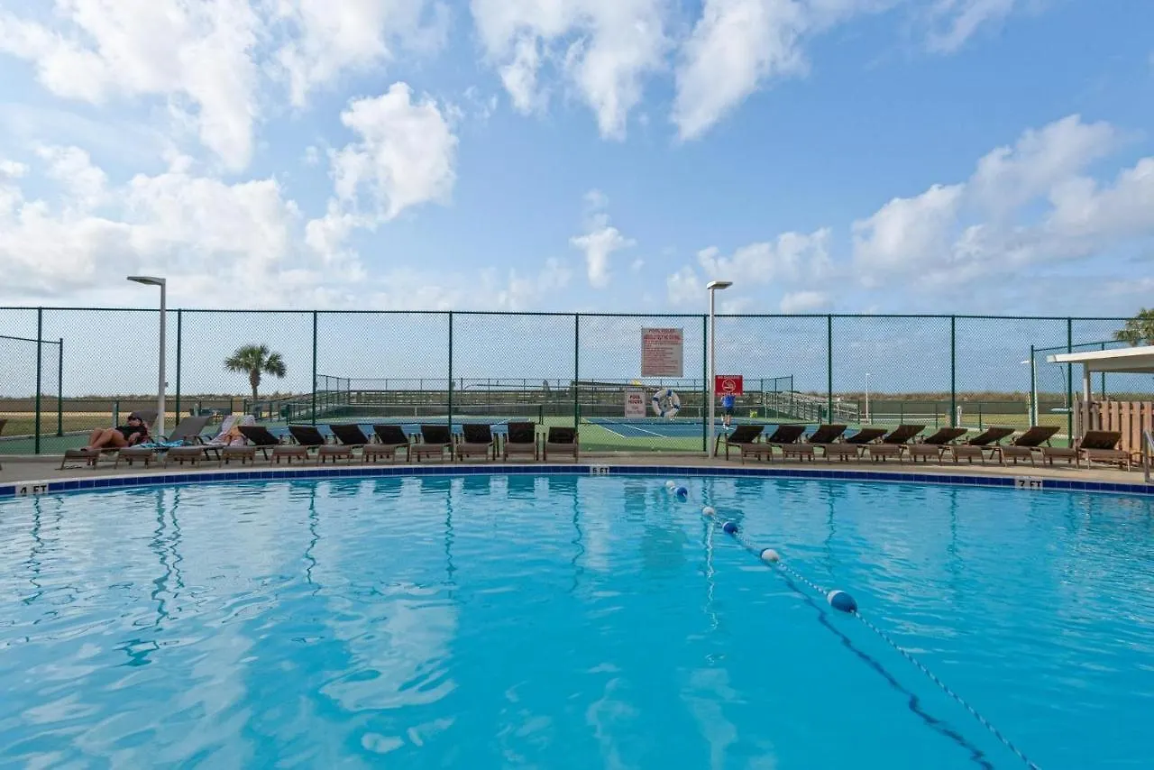 Holiday Surf And Racquet Club 707